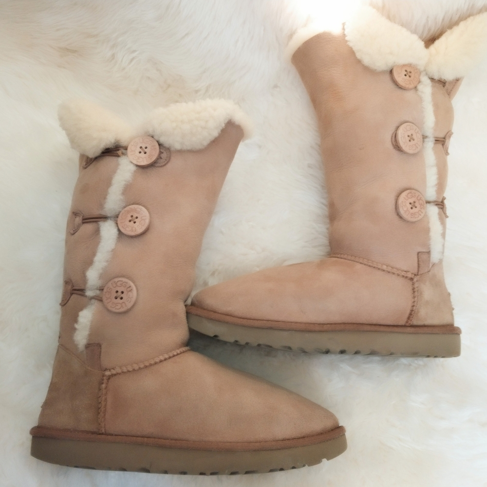 UGG Beige Buttoned Women's Winter Boots